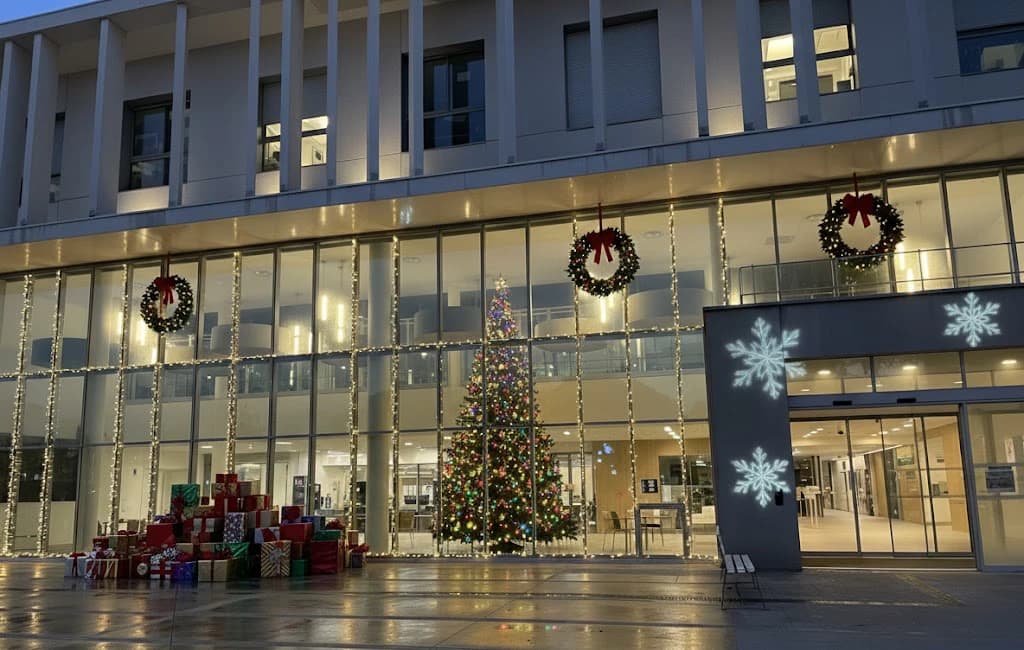 Photo IA - Marché de Noël MPR